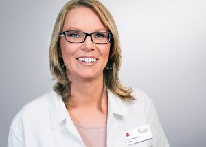 Frau Kloeschen - Löwen-Apotheke Essen (Steele)